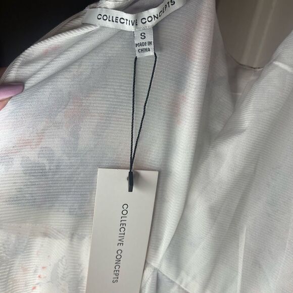 NWTs Collective Concepts Floral Maxi Dress - Picture 11 of 15